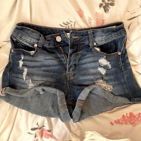 Womens Distressed Blue Jean Shorts - Picture 1 of 3
